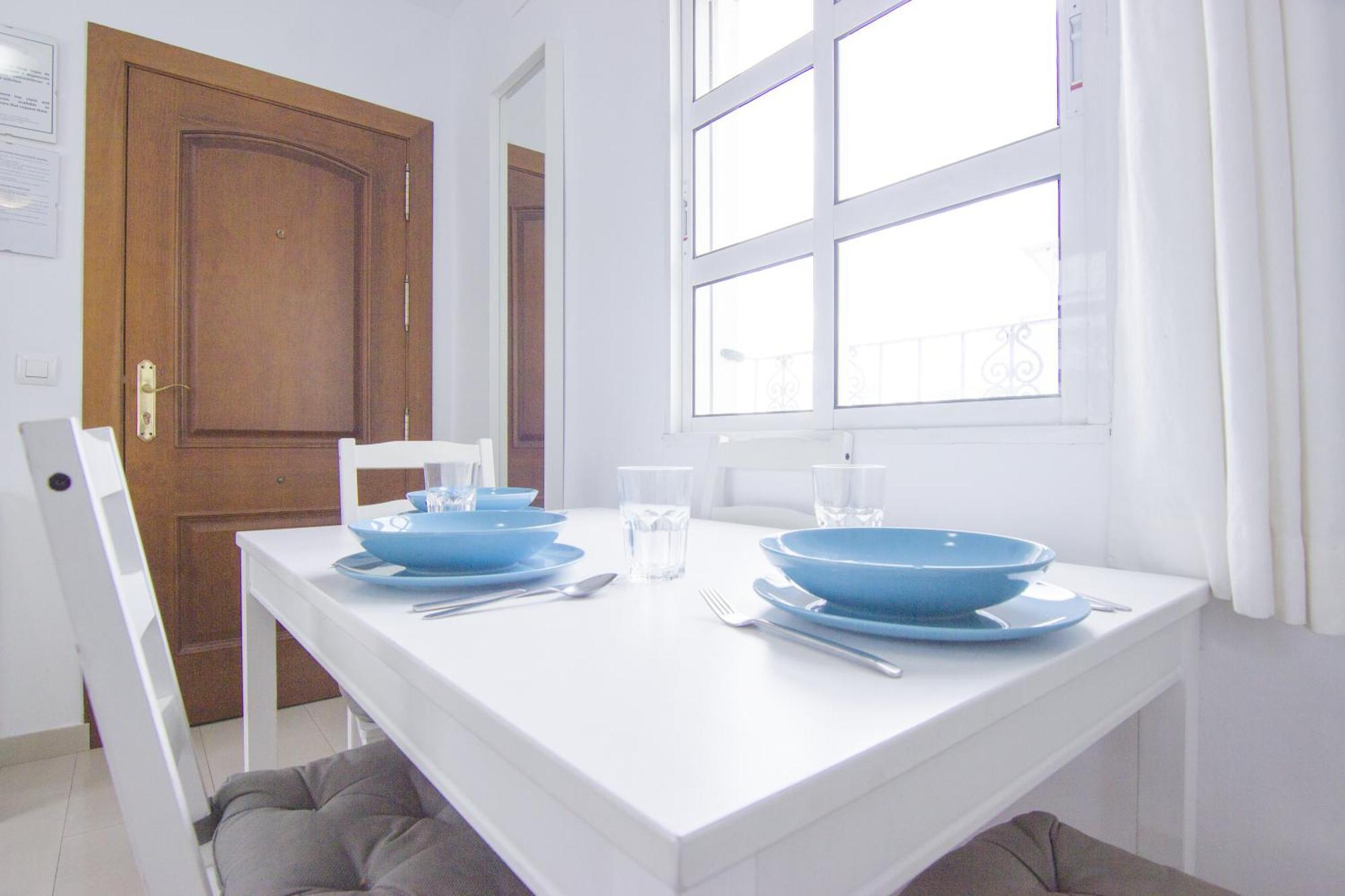 Rentalsevilla Luminoso Con Terraza A Orillas Del Río Apartamento *
