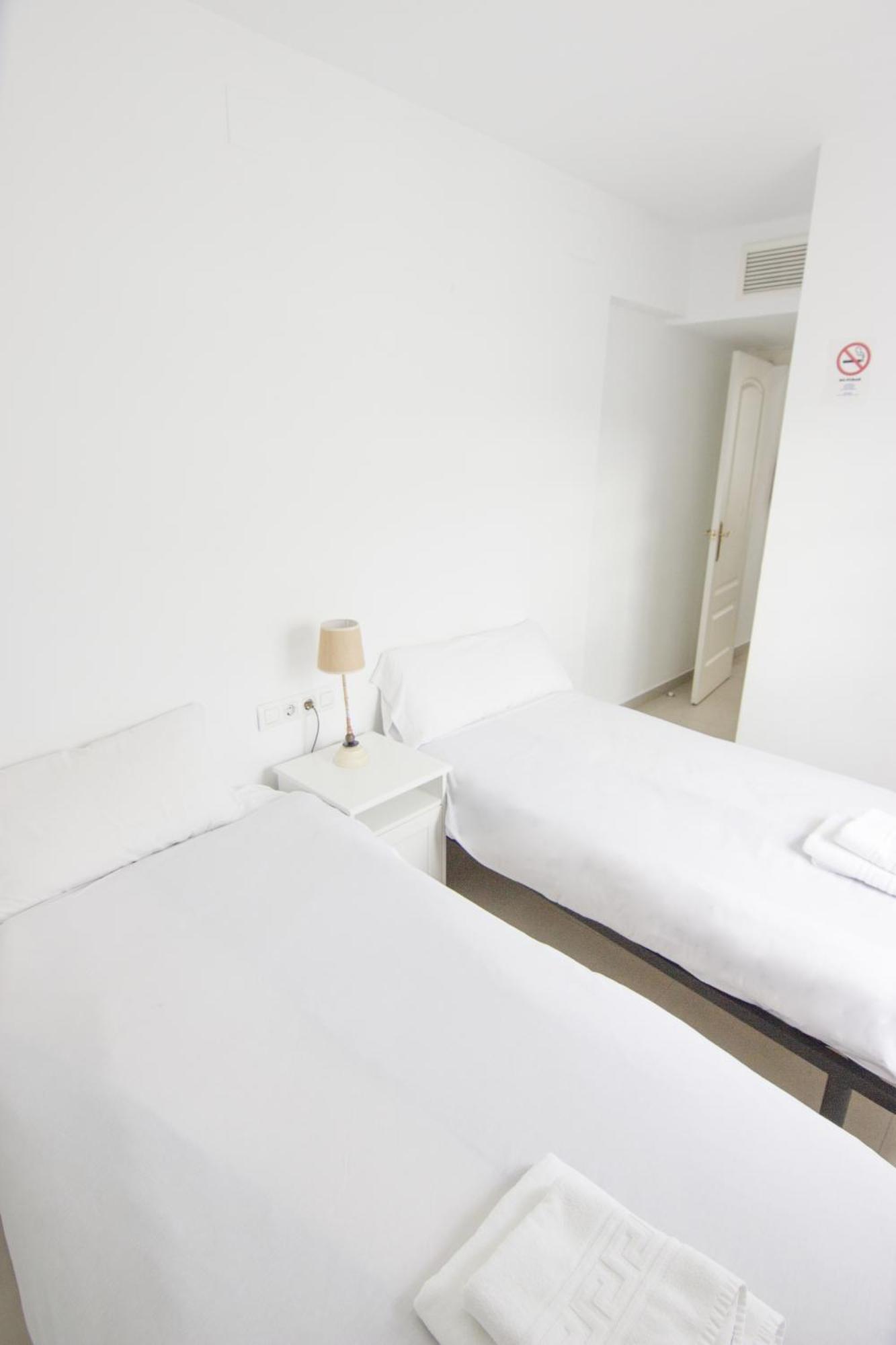 Apartamento Rentalsevilla Luminoso Con Terraza A Orillas Del Río Sevilla
